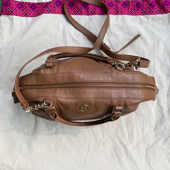 Tory Burch Crossbody with handle - Picture 5 of 10